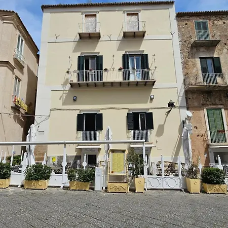 Palazzo Tranfo Al Duomo