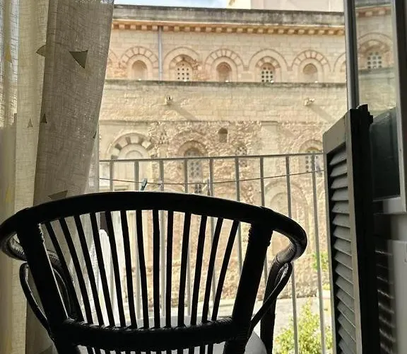 Daire Palazzo Tranfo Al Duomo