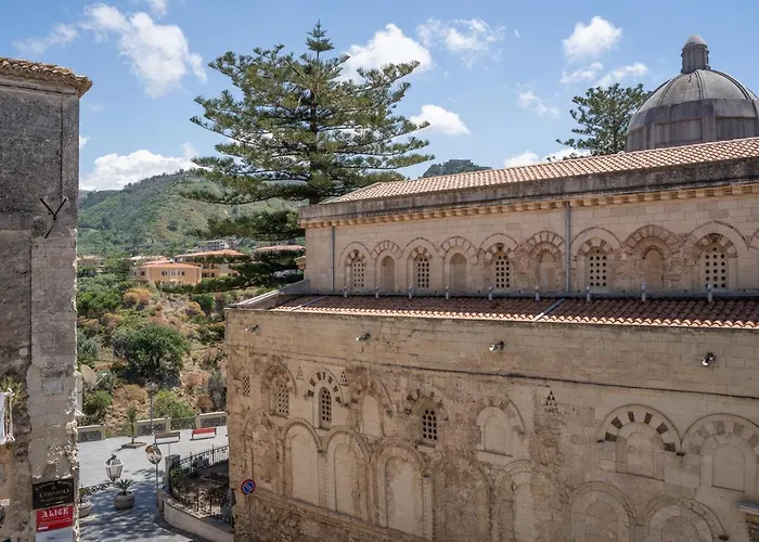 Palazzo Tranfo Al Duomo Daire *