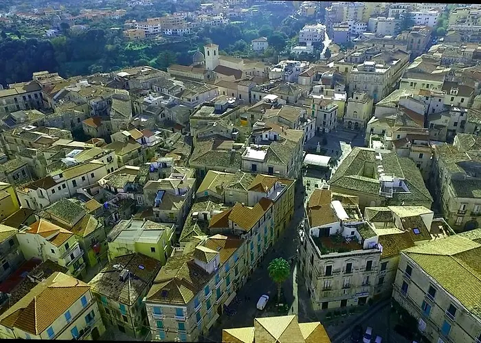 Palazzo Tranfo Al Duomo Tropea