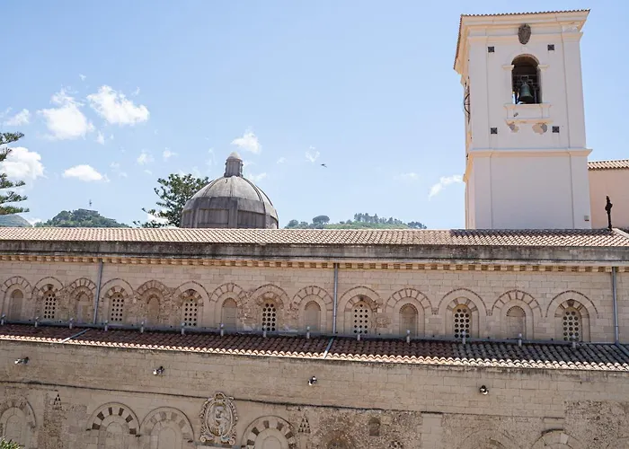 Apartman Palazzo Tranfo Al Duomo *