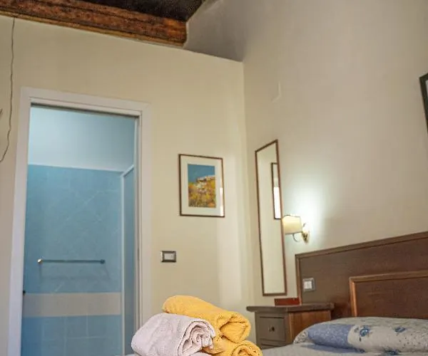 Palazzo Tranfo Al Duomo Apartman Tropea